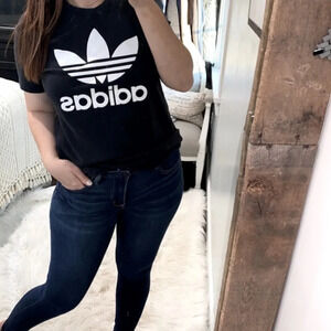 Adidas size large T-shirt black